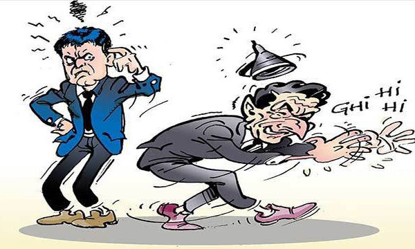 Valls à trois temps après les départementales