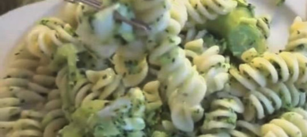 RECETTES EN VIDÉO - Pâtes aux brocolis