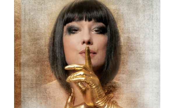 Armelle Yons chante No Scrupule sur l'album Mon Secret