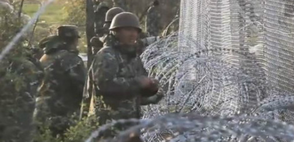 Macédoine: gaz lacrymogène et balles en caoutchouc à la frontière