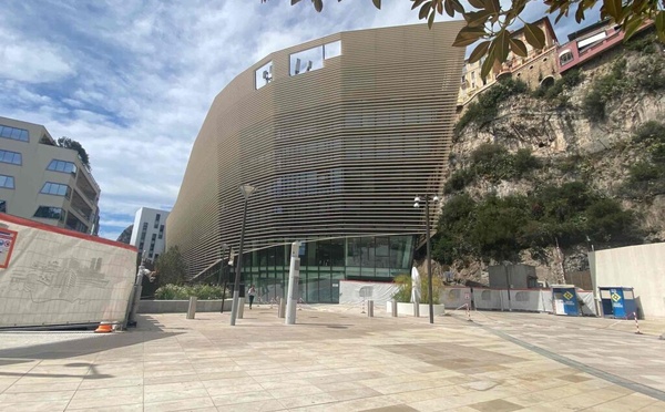 Ouverture de la Médiathèque Caroline à Monaco
