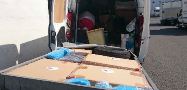 Des particuliers s’investissent pour les réfugiés de Grèce