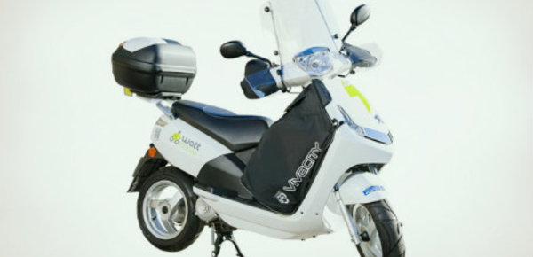 Après Paris, Lyon expérimente les scooters électriques en libre service