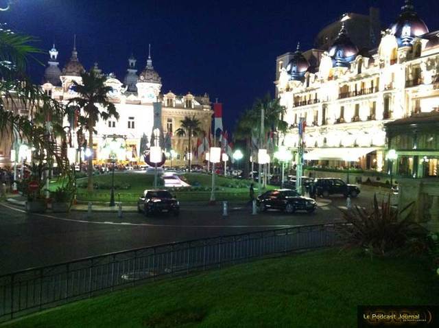 06-Place-du-Casino 06-Place-du-Casino