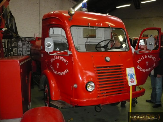 AUTO-POMPE MUSEE DES POMPIERS A WASQUEHAL AUTO-POMPE MUSEE DES POMPIERS A WASQUEHAL
