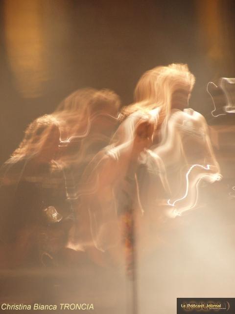 CHOREGRAPHIE FLOUE by CHRISTINA BIANCA TRONCIA CHOREGRAPHIE FLOUE by CHRISTINA BIANCA TRONCIA