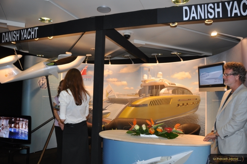 DSC_0045.JPG DSC_0045.JPG