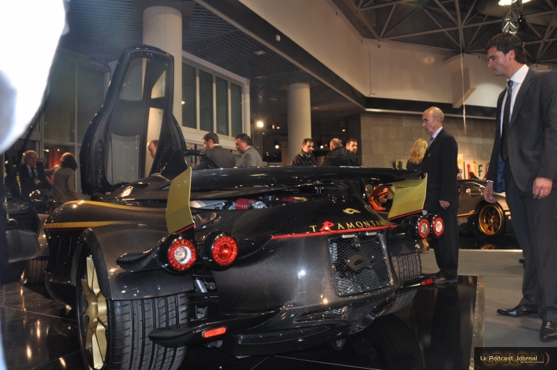 DSC_0115.JPG DSC_0115.JPG